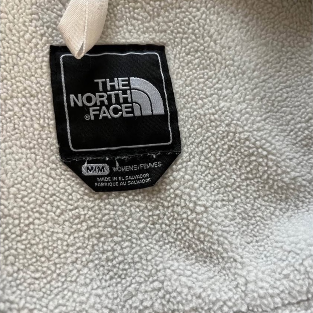 North Face Patterned Fleece Size Medium - image 5